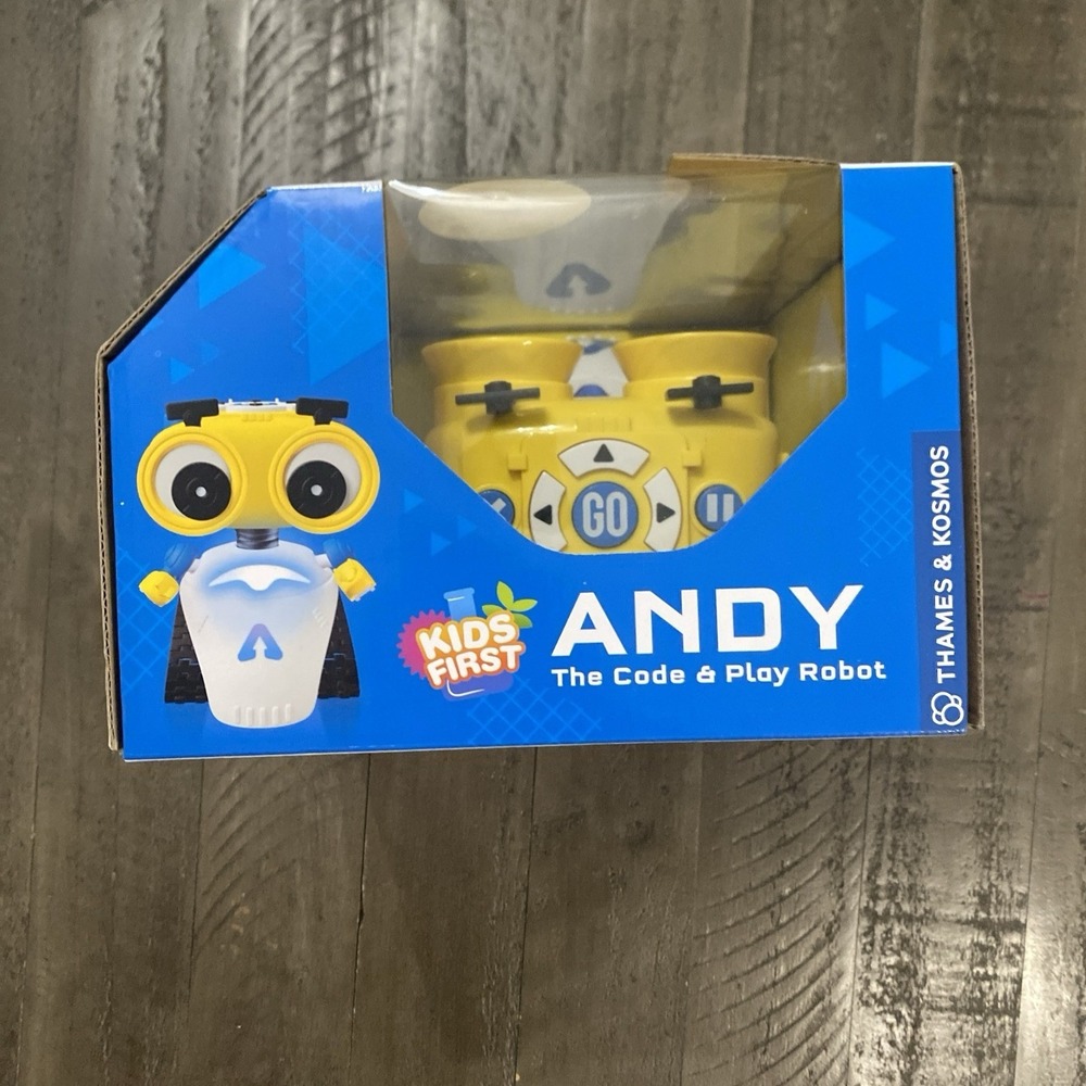 Thames & Kosmos Andy: The Code & Play Robot   Screen-Free Coding & Robotics Kit - Picture 6 of 6